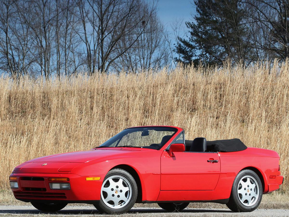Porsche 944 technical specifications and fuel economy